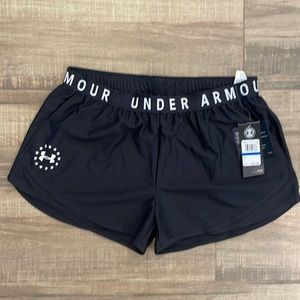 Brand new Under Armour workout shorts. Size L. Color black.